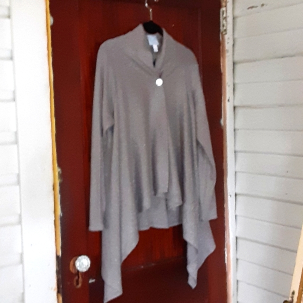 Sunday cardigan with one button closure XL